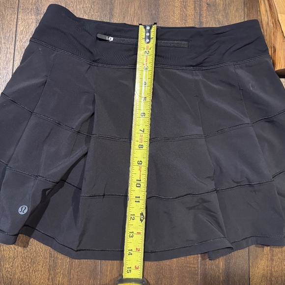 EUC Lululemon Pace Rival Skort - 13.5" - Picture 3 of 8